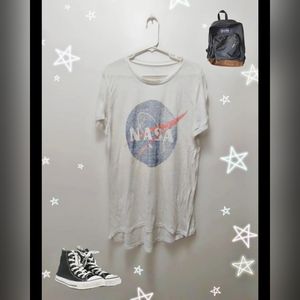 Zoe + Liv NASA Tshirt Size XL